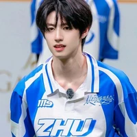 tác giả yêu chu chí hâm