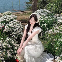 Nguyễn Trúc Hoa (mẹ QAnh và Bích){🧛‍♀️