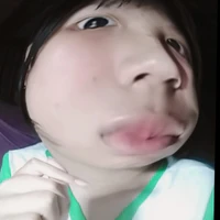 tác giả không mặn