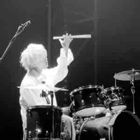 Tác giả bị lỏ