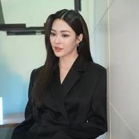 Lingling Sirilak Kwong_Cô