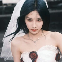 Viên Nhất Kỳ[kỳ kỳ][chị 7][em]