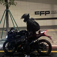 Pat - Trợ lý của cô 