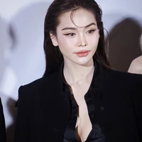 Engfa Waraha (cô)