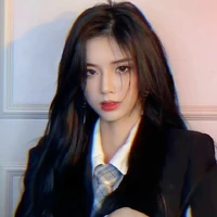 Hạ Dĩ Đồng