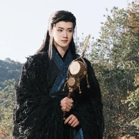 Ly Luân