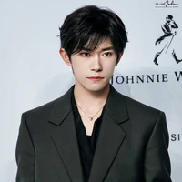 Dịch Dương Thiên Tỉ