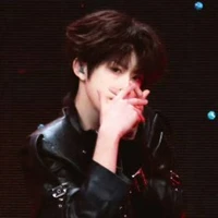 Trần Dịch Hằng_anh