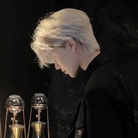 (na9)Bạch Hàn Tư Vũ