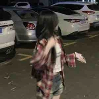 Cẩm Hoàng Trúc Anh