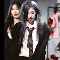 Vương Dịch ( nhất nhất )