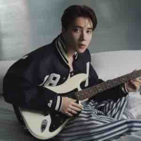 Phong Hào (Nicky)