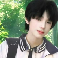 Vương Lỗ Kiệt- chàng