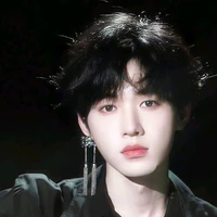 Tống Á Hiên