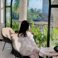 Khánh Linh- bạn thân của nu9
