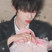 Nhiếp Vĩ Thần