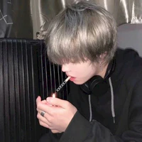 Park Hyuwon_Hắn