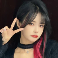 Vương Duệ Kỳ (chị cả)