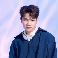 Captain (Cận thần của Gem)