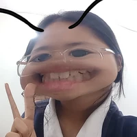 Nhỏ tác giả nè!???