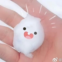 nắm tuyết nhỏ của 嘉Kỳ