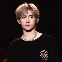 Dịch Dương Thiên Tỉ