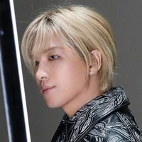 Dong young bae ( Taeyang)