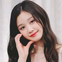 Kim Pharita (em nàng )