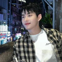 hùng huỳnh