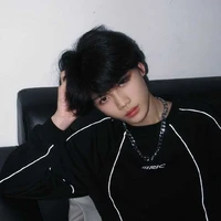 Lý Gia Sâm- hắn