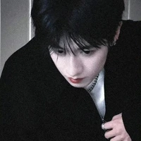 Chu Chí Hâm - Hắn