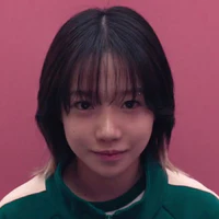 Jo Yuri ( 222 )