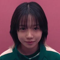 Jo Yuri ( 222 )