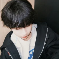 Nhiếp Vĩ Thần