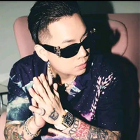 thầy Thế Anh