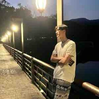 bạn cũ của Fang