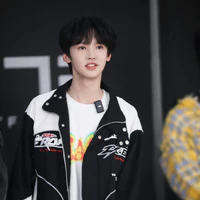 Trương Dịch Nhiên_y