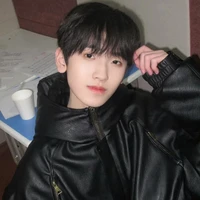 Tả Kỳ Hàm _em