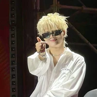 Nhỏ t/g😎