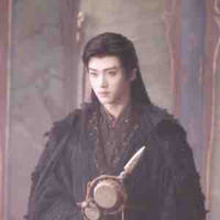 Ly Luân 