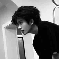 Trần Hoàng Phúc(còn trẻ)