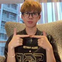 Hữu Đạt(út khờ)