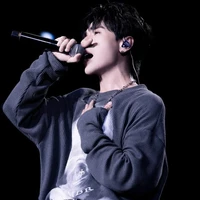 Lê Quang Hùng(Quang Hùng Mater D)