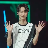 Trần Quán Tuấn(Junnn)