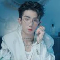 Hoàng Lê Bảo Minh(MinhSu-Coolkid)