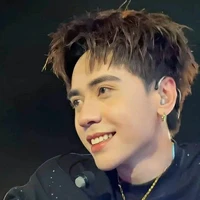 Quang Hùng