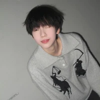 Nhiếp Vĩ Thần_gã_