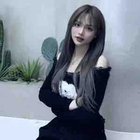 Thúy Vy(Vlary)