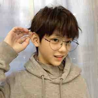 Đỗ Hoàng Nhật Minh( hồi nhỏ )