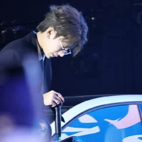 tác giả đẹp gái